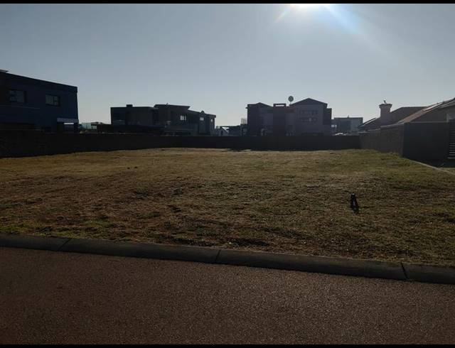 LAND FOR SALE IN SIX FOUNTAINS RESIDENTIAL ESTATE